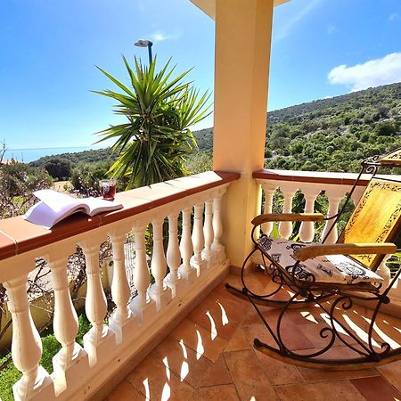 דירות קאלה גונונה Vista Mare E Montagna מראה חיצוני תמונה